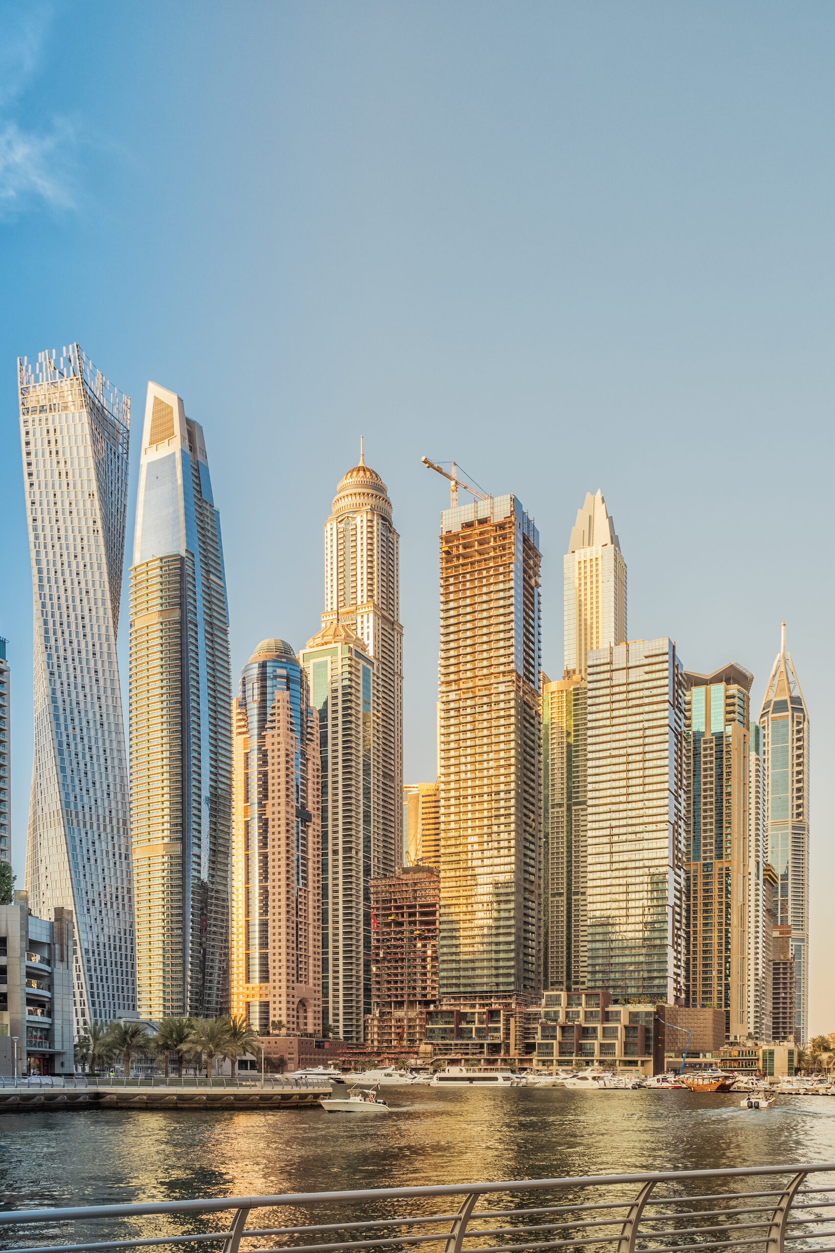 dubai - Crystal properties